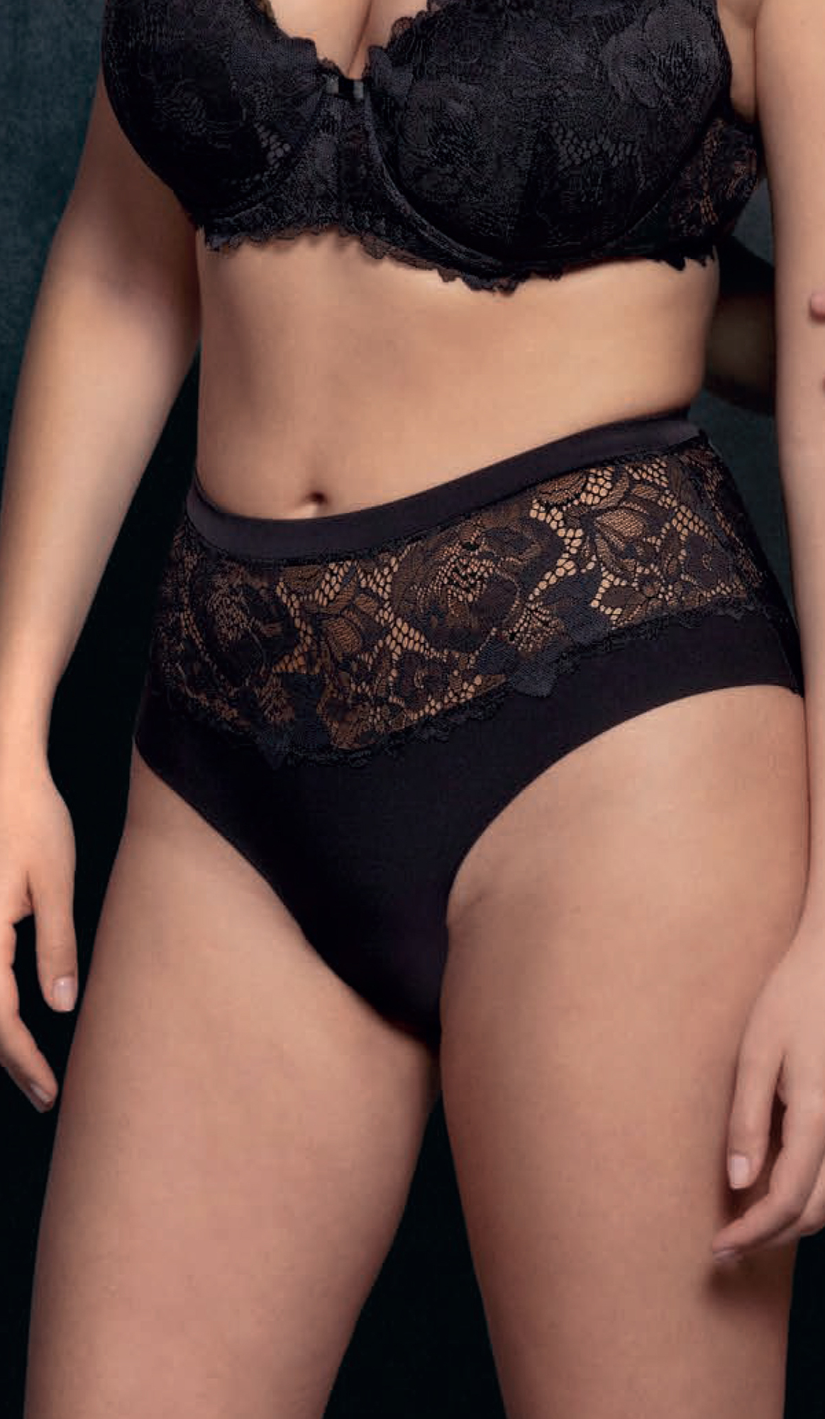Луксозни лазерно рязани бикини от дантела и микрофибър Lormar Curvy колекция YOUR BODY