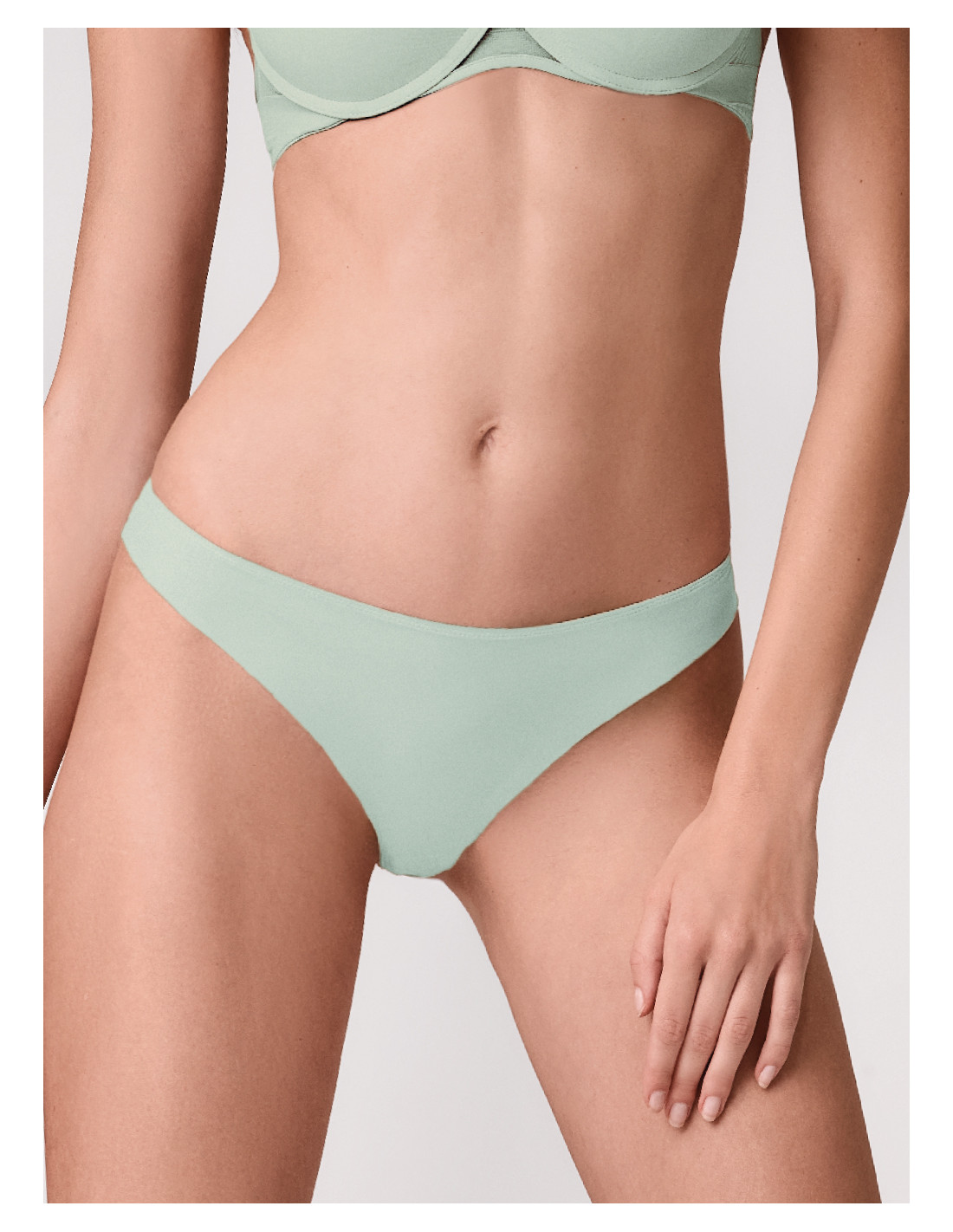 Цветна лазерно рязана бразилиана Lormar 0186 Extra Ordinary NEW COLORE