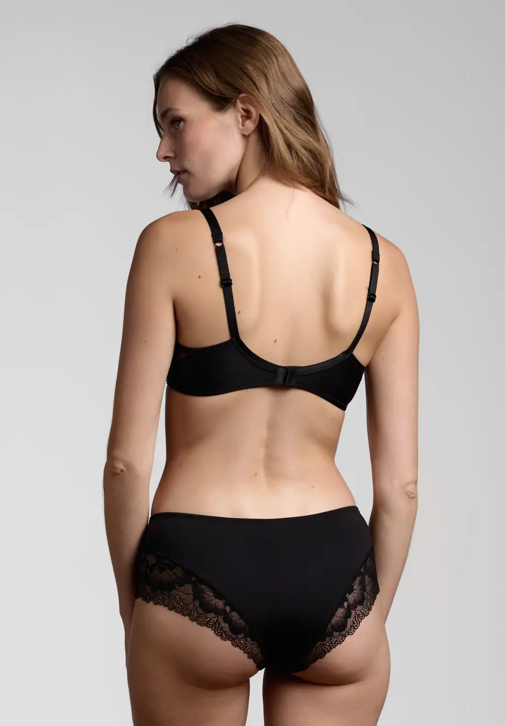Луксозни бикини Lepel Belseno 702 серия Romance